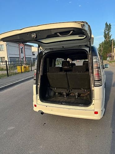 нужен ремонт: Honda Stepwgn: 2004 г., 2.4 л, Автомат, Бензин, Минивэн — 8