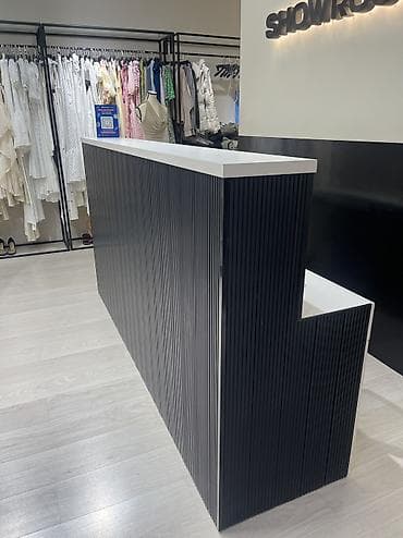 Көйнөктөр: ПРОДАЕТСЯ РЕСЕПШЕН Длина 2.35 Ширина 0.55 Высота 1.25 Высота стола — 2