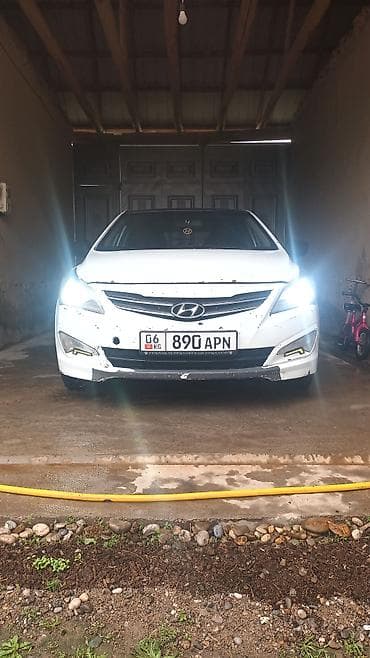 продаю эвакуатор: Hyundai Solaris: 2015 г., 1.4 л, Автомат, Бензин, Седан — 1