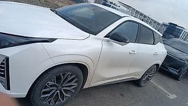 camry 2010: Changan Uni-T: 2025 г., 1.5 л, Автомат, Бензин, Кроссовер — 2