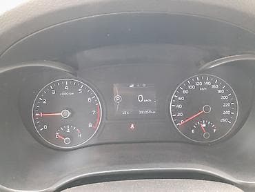 Продажа авто: Kia K5: 2017 г., 2 л, Автомат, Газ, Седан — 10