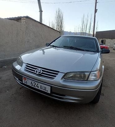 plug in: Toyota Camry: 1997 г., 2.2 л, Автомат, Бензин, Седан — 2