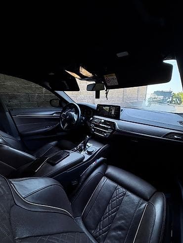 арзан бмв: BMW 5 series: 2020 г., 2 л, Автомат, Электромобиль, Седан — 9