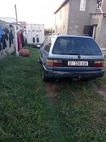 pass: Volkswagen Passat Variant: 1992 г., 1.8 л, Механика, Бензин, Универсал — 5