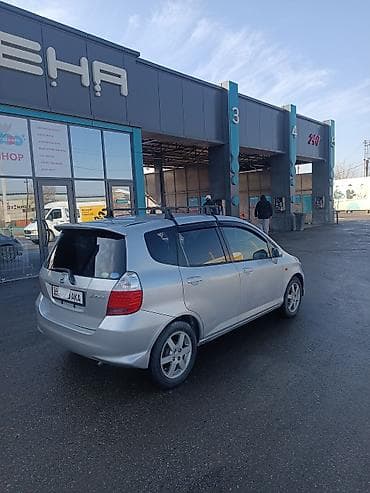 racing: Honda Jazz: 2002 г., Автомат, Бензин, Хэтчбэк — 3