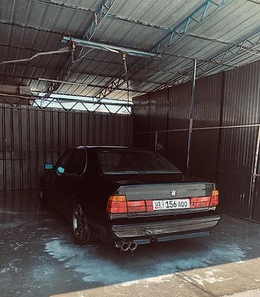 bew e34: BMW 5 series: 1991 г., 2.5 л, Механика, Бензин, Седан — 3