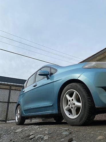 honda mrv: Honda FR-V: 2005 г., 2 л, Ручные, Бензин — 3