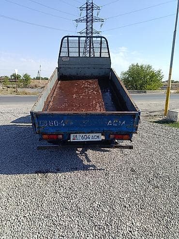 самокат курьер: Hyundai Porter (Porter/Libero) самосвал, компактный городской — 3