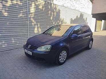 Volkswagen Golf V: 2004 г., 1.6 л, Автомат, Бензин, Хетчбек