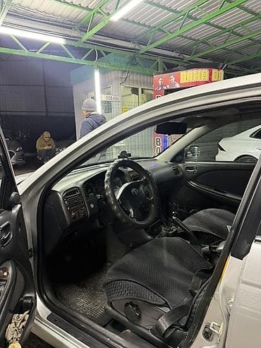 авенсис 2008: Toyota Avensis: 2001 г., 1.8 л, Механика, Бензин, Седан — 7