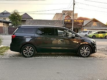 case 580: Kia Carnival: 2018 г., 2.2 л, Автомат, Дизель, Минивэн — 4