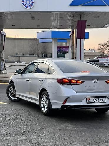Hyundai Sonata: 2020 г., 2 л, Автомат, Бензин, Седан — 8