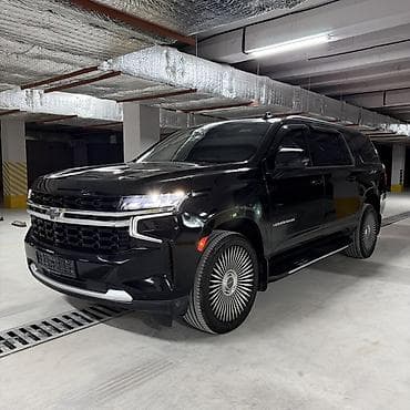 range rower: Chevrolet Suburban: 2021 г., Внедорожник — 3
