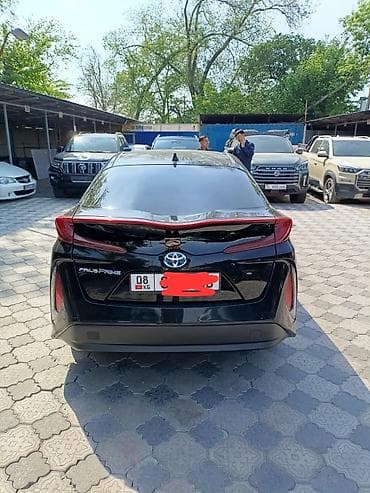 запчасти приус прайм: Toyota Prius: 2019 г., 1.8 л, Гибрид, Хэтчбэк — 4