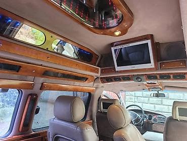 баетов: Минивэн, Пункт назначения: Аэропорт Манас, Количество мест: 6 — 7