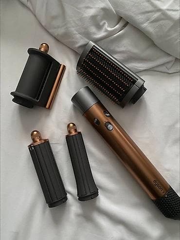 Техника и электроника: Многофункциональный стайлер Dyson с насадками. Продаю Дайсон оригинал — 1