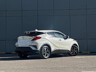 ауди сполер: Toyota C-HR: 2019 г., 2 л, Автомат, Бензин, Кроссовер — 2