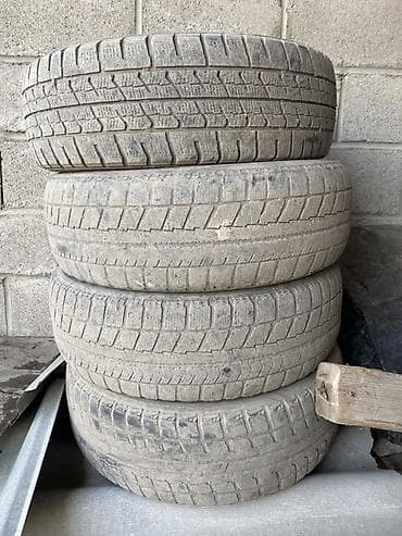 Шины: Комплект автомобильных шин — 4 штуки. - Тип: легковые — 1