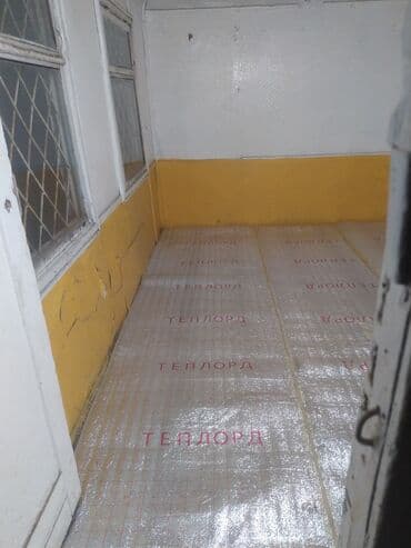 сдаю общежитие: Продаю дом вагон длина 9 метров ширина 3 метра 2комнаты 27 квадрат — 4