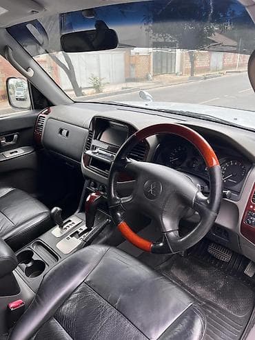 jac k7: Mitsubishi Pajero: 2004 г., Автомат, Газ, Внедорожник — 4