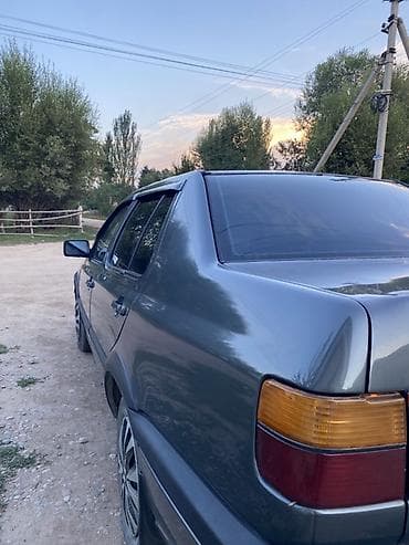 симерка 07: Volkswagen Vento: 1993 г., 1.8 л, Механика, Бензин, Седан — 4