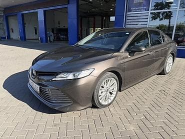2 8: Toyota Camry: 2020 г., 2.5 л, Вариатор, Гибрид, Седан — 2