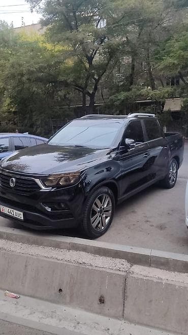 sprinter 4 4: Ssangyong Rexton Sports: 2019 г., 2.2 л, Автомат, Дизель, Пикап — 2