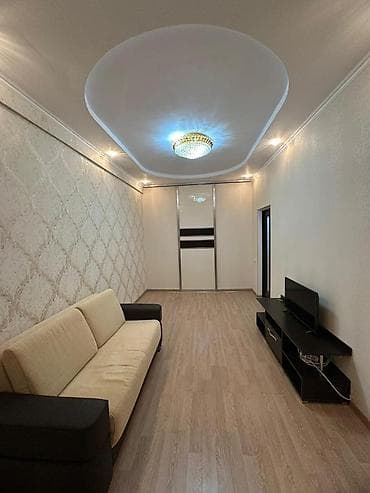 ярмарка: 1 комната, 52 м², 4 этаж, Евроремонт — 1