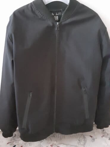 пальто детское демисезонное: Куртка лёгкая на ребёнка новая уни на 7-10 лет-990с. Безрукавки на — 1