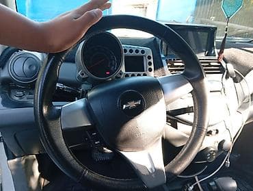Chevrolet Spark: 2012 г., 1 л, Автомат, Хетчбек — 5