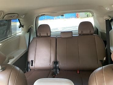 byd e6: Минивэн, Пункт назначения: Все направления, Количество мест: 7 — 5