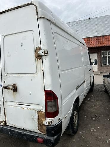 средний кузов ву: Легкий грузовик, Mercedes-Benz, Б/у — 4