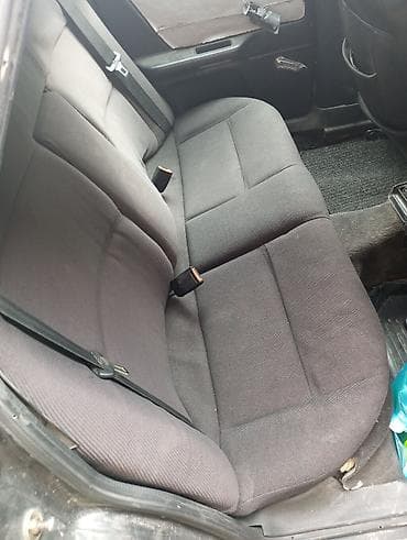 mercedes a class: Audi 80: 1991 г., 1.8 л, Механика, Газ, Седан — 4