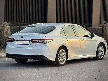 багажник аутбек: Toyota Camry: 2019 г., 2.5 л, Автомат, Гибрид, Седан — 6
