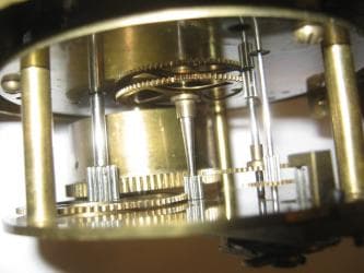 домашние часы: Механизм для каминных часов, 1860-80-х гг. Рабочий, но точность хода — 3