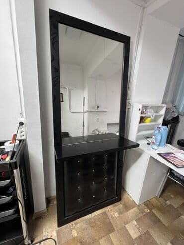 коммерческое помещение под бизнес: Продается помощники по 3000 сом бишкек чынар базар кресло 10000 тыс — 4