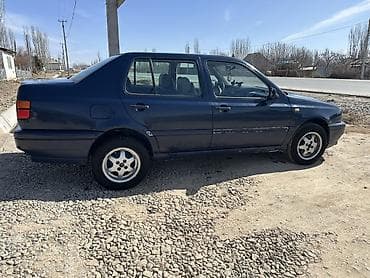 продажа авто чери тигго: Volkswagen Vento: 1993 г., 1.8 л, Ручные, Бензин, Седан — 2