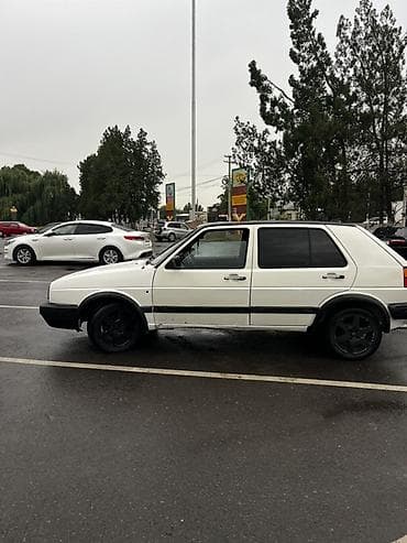 авто для такси: Volkswagen Golf: 1991 г., 1.8 л, Механика, Бензин, Хэтчбэк — 2
