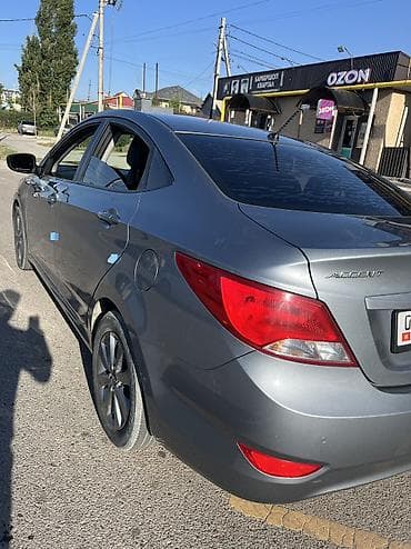 spark 2012: Hyundai Accent: 2018 г., 1.4 л, Автомат, Бензин, Седан — 6