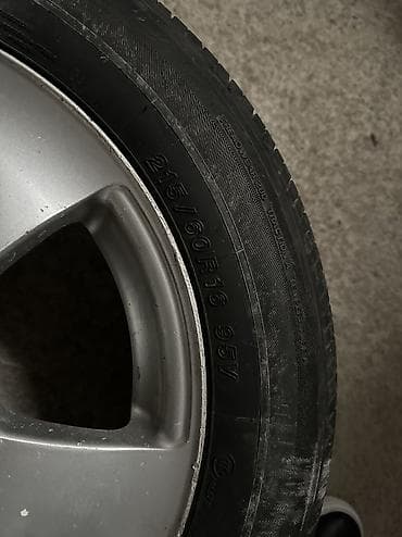 e70: Колеса в сборе 215 / 60 / R 16, Лето, Б/у, Запаска, Легковые, Литые, отверстий - 5 — 5