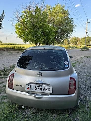 q 7: Nissan March: 2002 г., 1.3 л, Автомат, Бензин, Хэтчбэк — 5