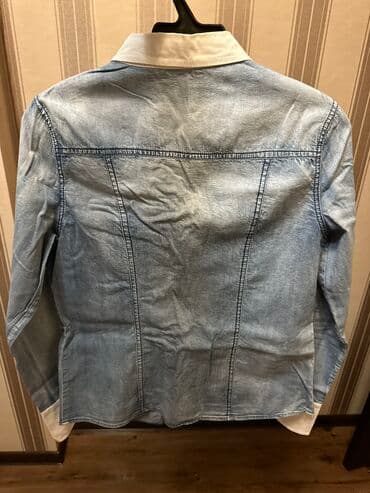 женская рубашка размер м: Продаю стильную рубашку,качество отличное — 2