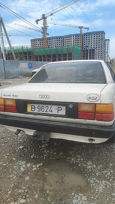 Audi 100: 1989 г., 2.2 л, Кол менен иштөөчү, Бензин, Седан — 5