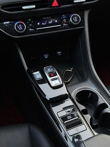 кормашка соната: Hyundai Sonata: 2019 г., 2 л, Автомат, Газ, Седан — 7