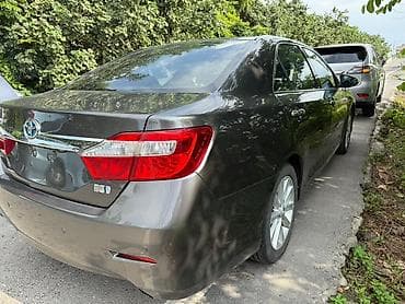 Транспорт: Toyota Camry: 2012 г., 0.2 л, Автомат, Гибрид, Седан — 6