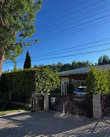 аренда помещения токмок: 🏡 Продается часть коттеджа в ЦО «Радуга» 📍Локация: Иссык-Кульская — 2
