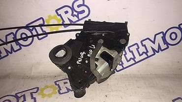 80 b4: Замок двери Toyota Б/у, Оригинал — 1