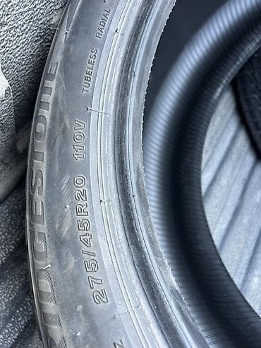 r20 r 20: Шины 275 / 45 / R 20, Зима, Б/у, Комплект, Внедорожные (АТ/МТ), Германия, Bridgestone — 2