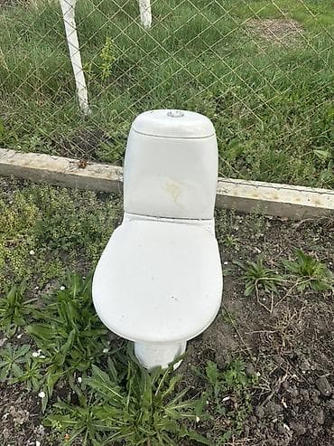 сенсорные смесители: Унитаз Напольный, Б/у, Материал: Фарфор — 1