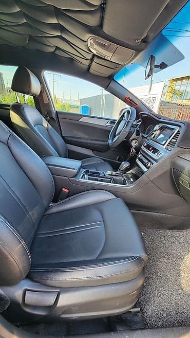 Hyundai Sonata: 2019 г., 0.2 - engine capacity л, Автомат, Бензин, Седан — 7